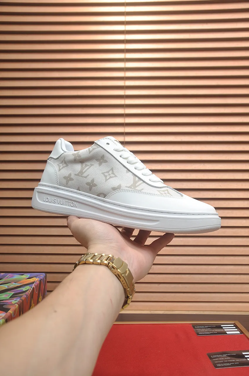 Men's shoes 💰540💶[LOUIS VUITTON] Original order price (water-dyed cowhide lining) new model 🍀LV Louis Vuitton * - top version of LV classic trendy shoes! Made of imported original cowhide, water-dyed cowhide lining, and original wear-resistant rubber outsole! High quality products! Code number 38-45 (45 is custom-made and cannot be returned or exchanged)